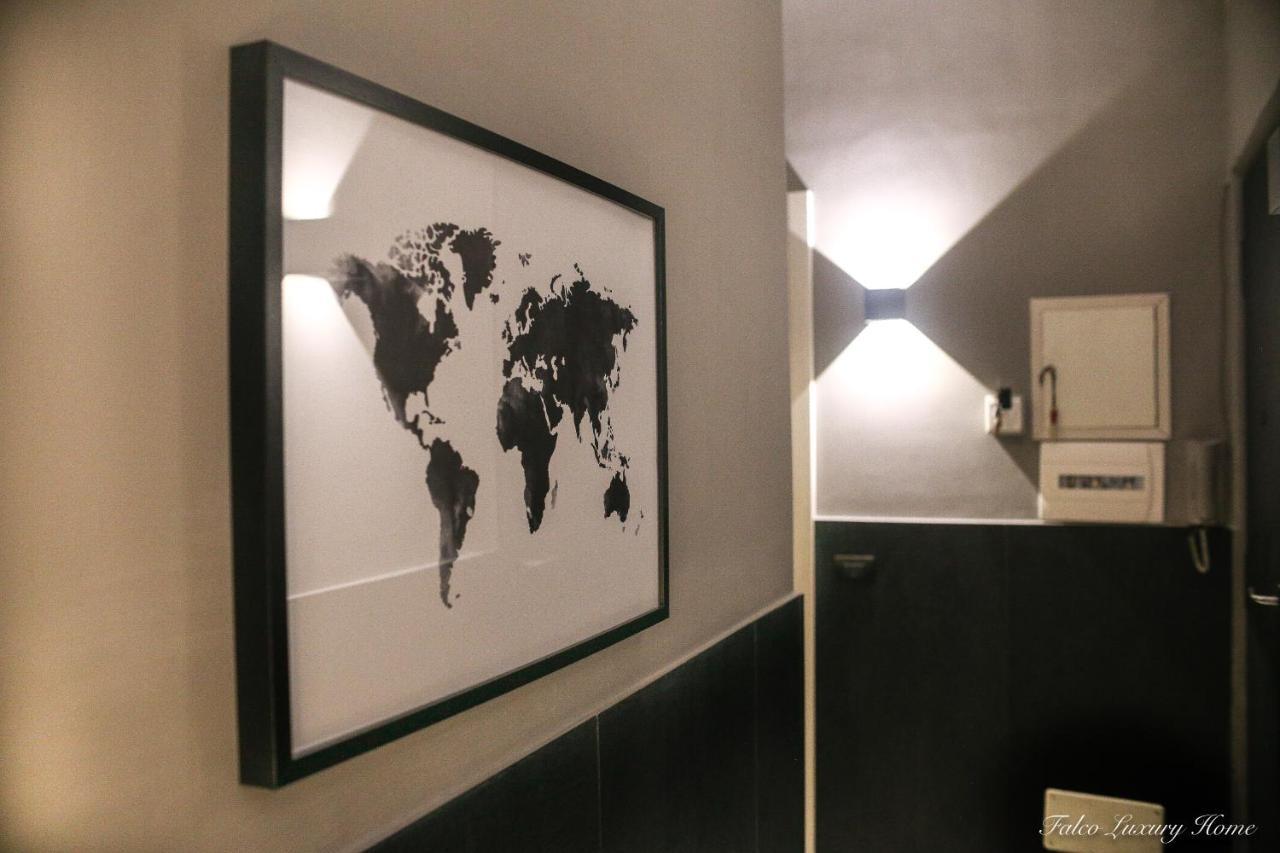 Falco Luxury * Napoli